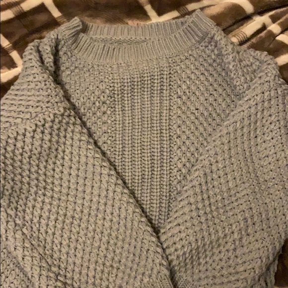 Sweater - Picture 3 of 4